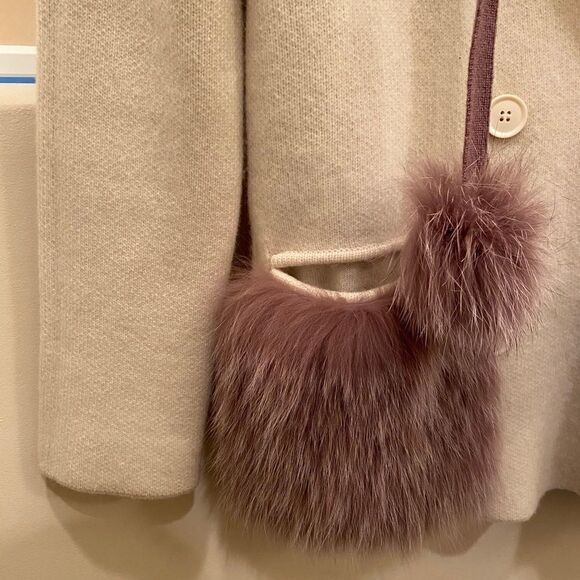 Izaak Azanei Fox Fur Cardigan - Picture 7 of 7